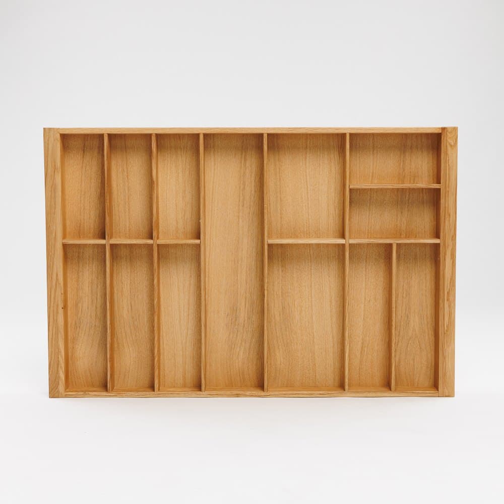Лоток-органайзер для столовых приборов из дуба, 13 отделений, 71,2×47 (Blum Tandembox)